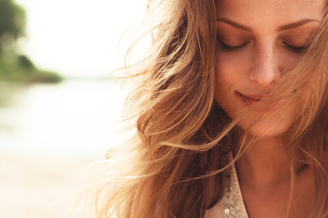Comment protéger ses cheveux en été ?